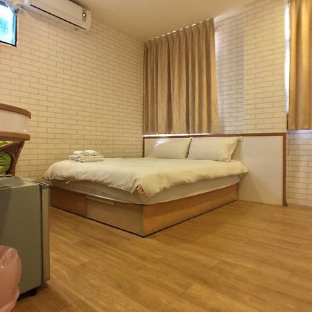 Funja Colorful Hotel ไถจง ภายนอก รูปภาพ