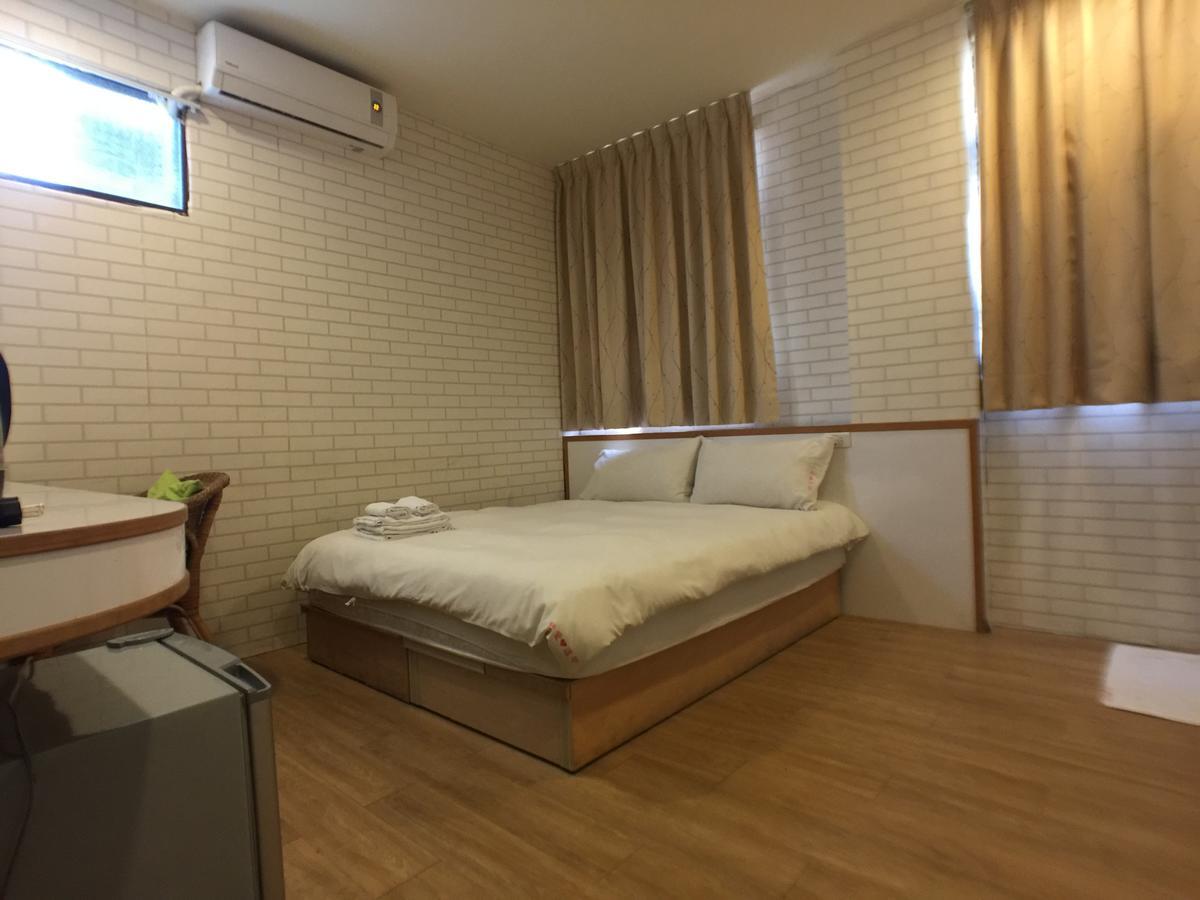 Funja Colorful Hotel ไถจง ภายนอก รูปภาพ